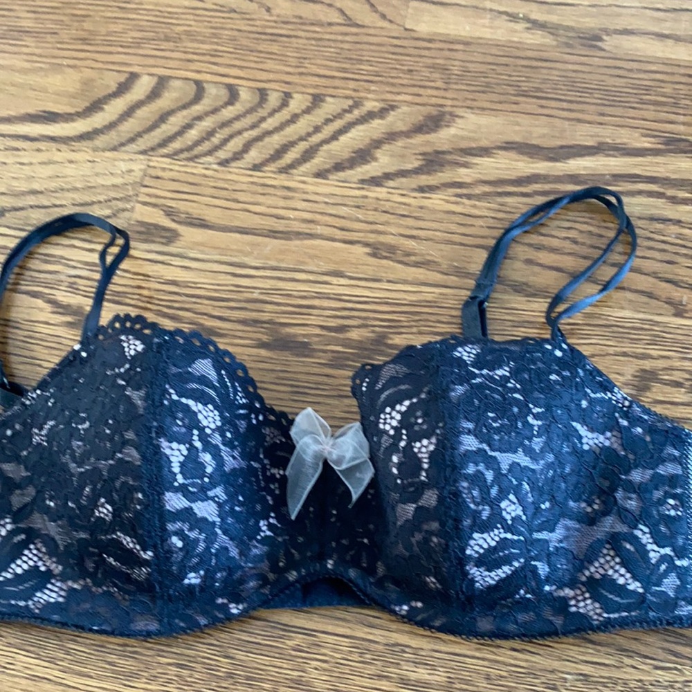 Women’s lace bra